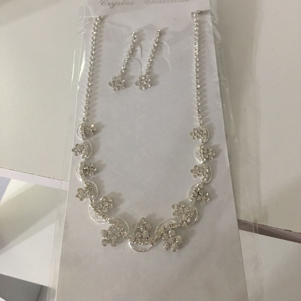 Rhinestone necklace and earring set